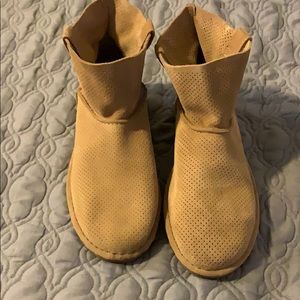 UGG Boot SIZE 10